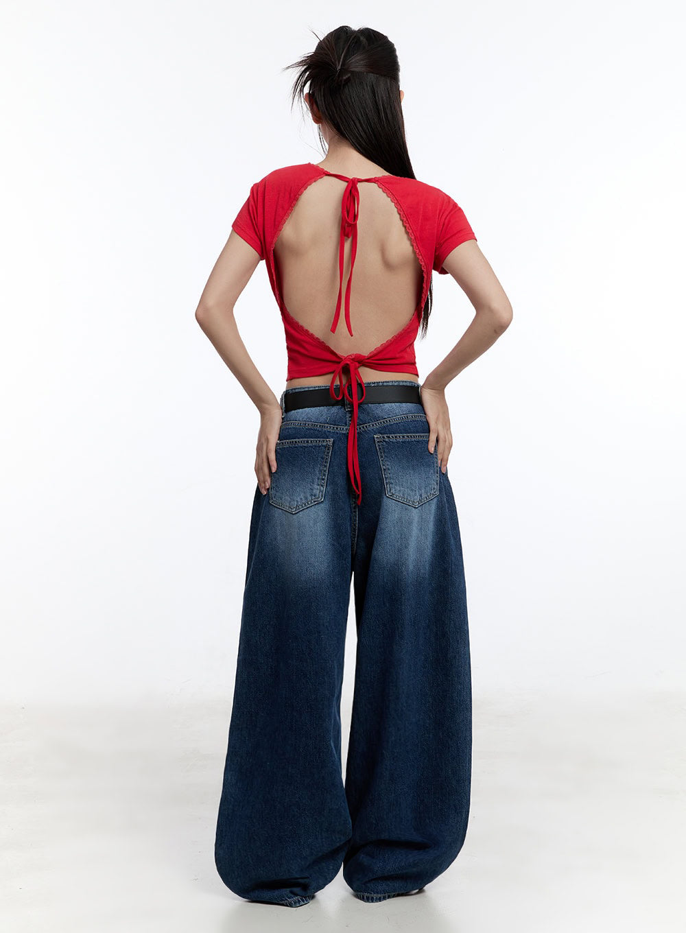 Lace Backless Crop Top IU503