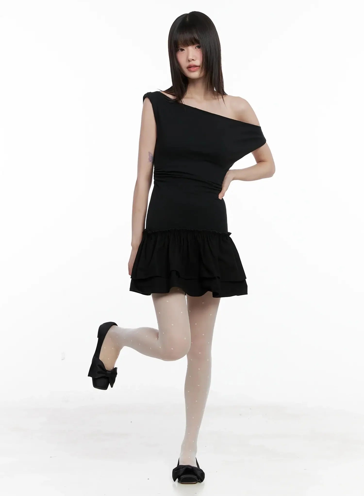 Asymmetrical Ruffle Off-Shoulder Dress IL531