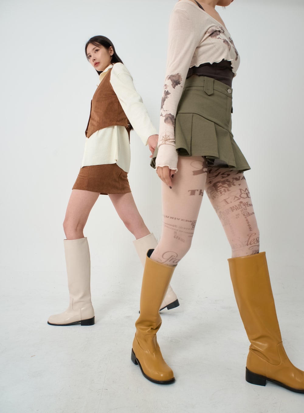 Semi Pleated Mini Skirt IO12