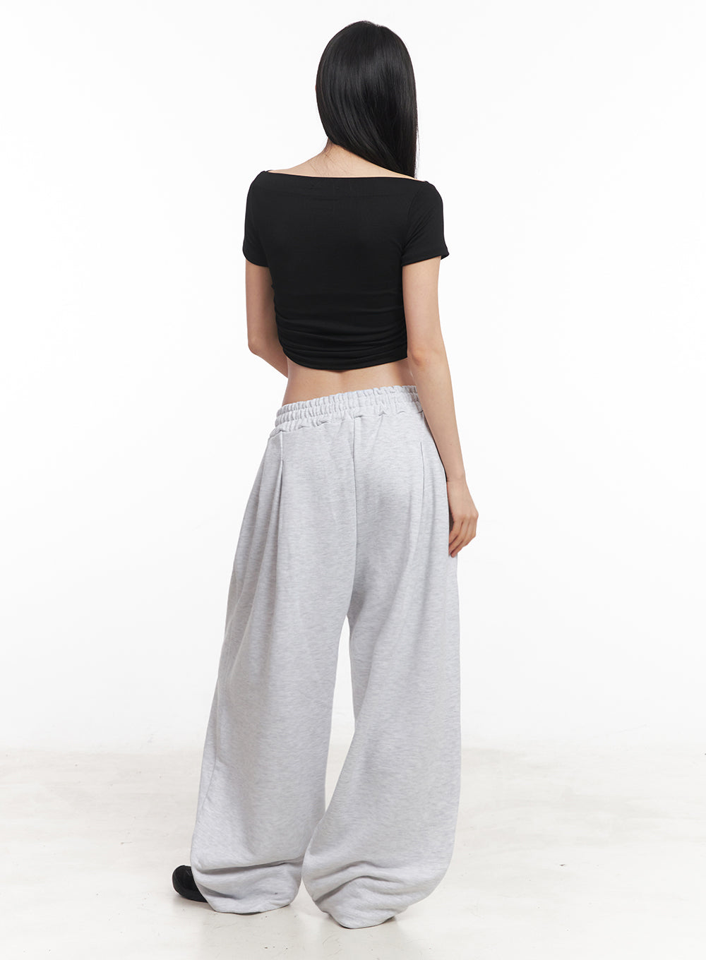 Off-Shoulder Shirred Crop Tee IY516