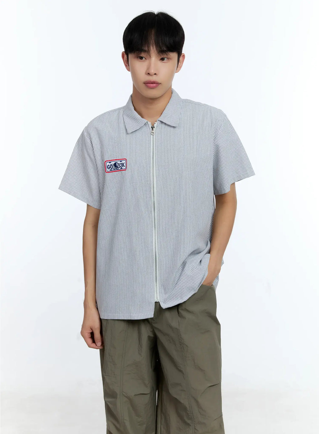 Men's Pinstripe Short Sleeve Zip Shirt IG519