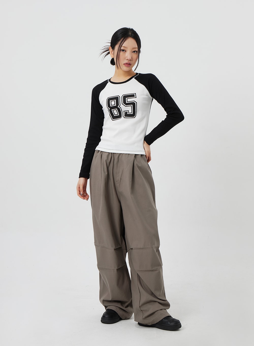 Two Color Graphic Top CF324