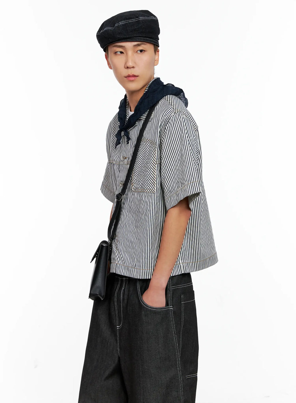 Men's Striped Cropped Jacket IG508