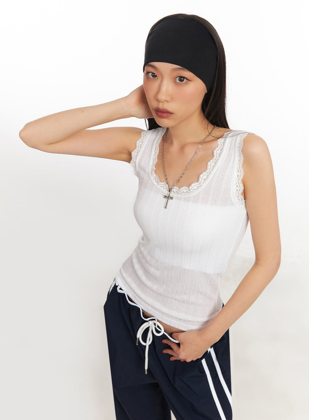 Lace-Trim Fitted Tank IA507