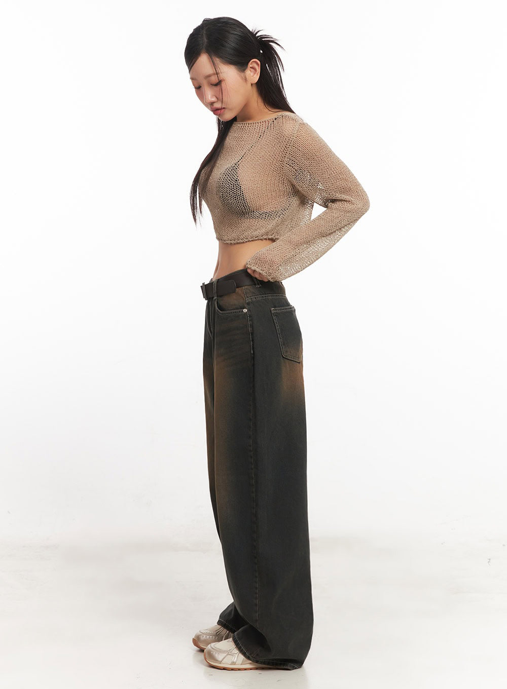 Mesh Back-Strap Knit Crop Top IA521