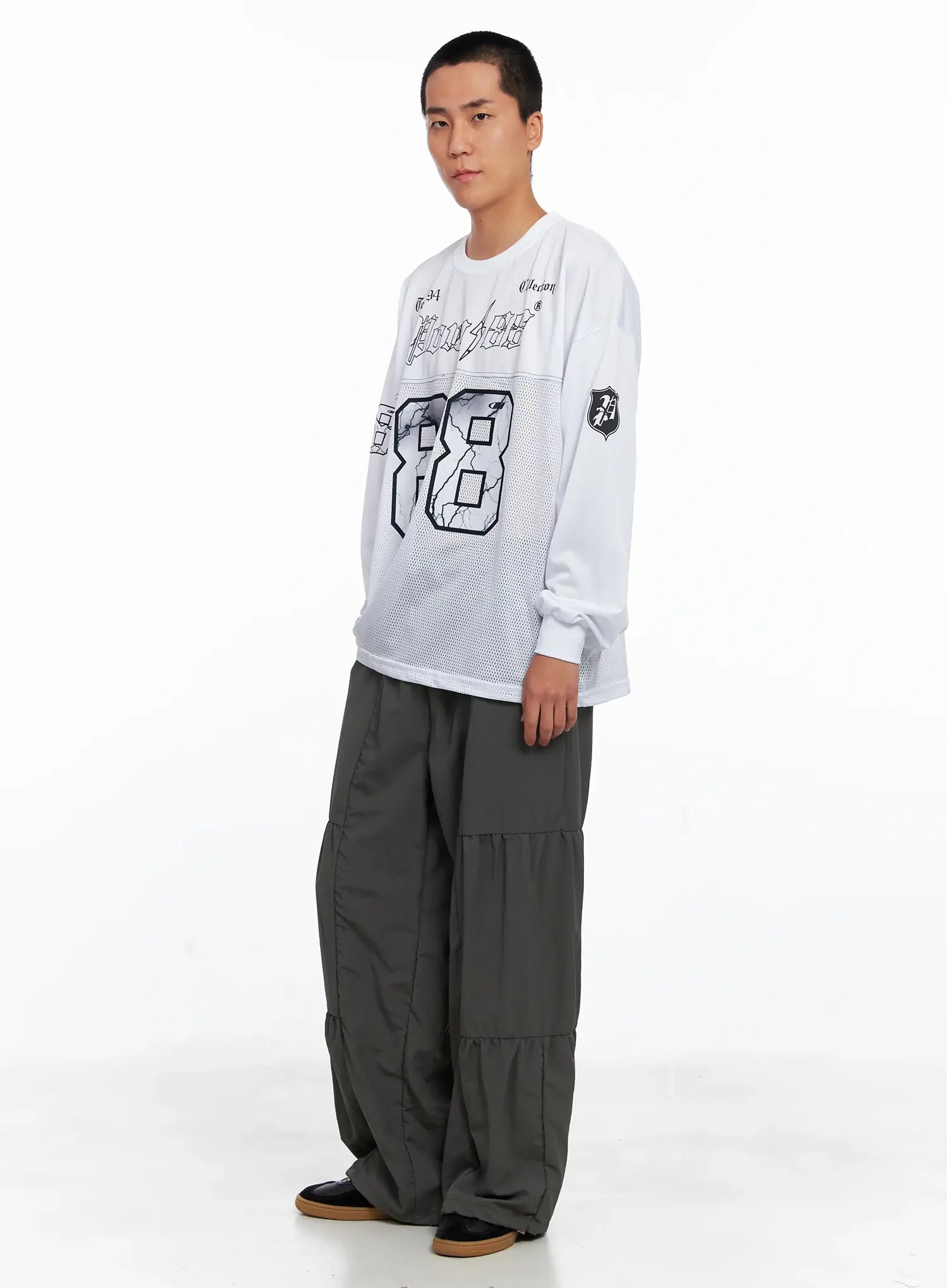 Men's Line Stitch Parachute Pants IS510