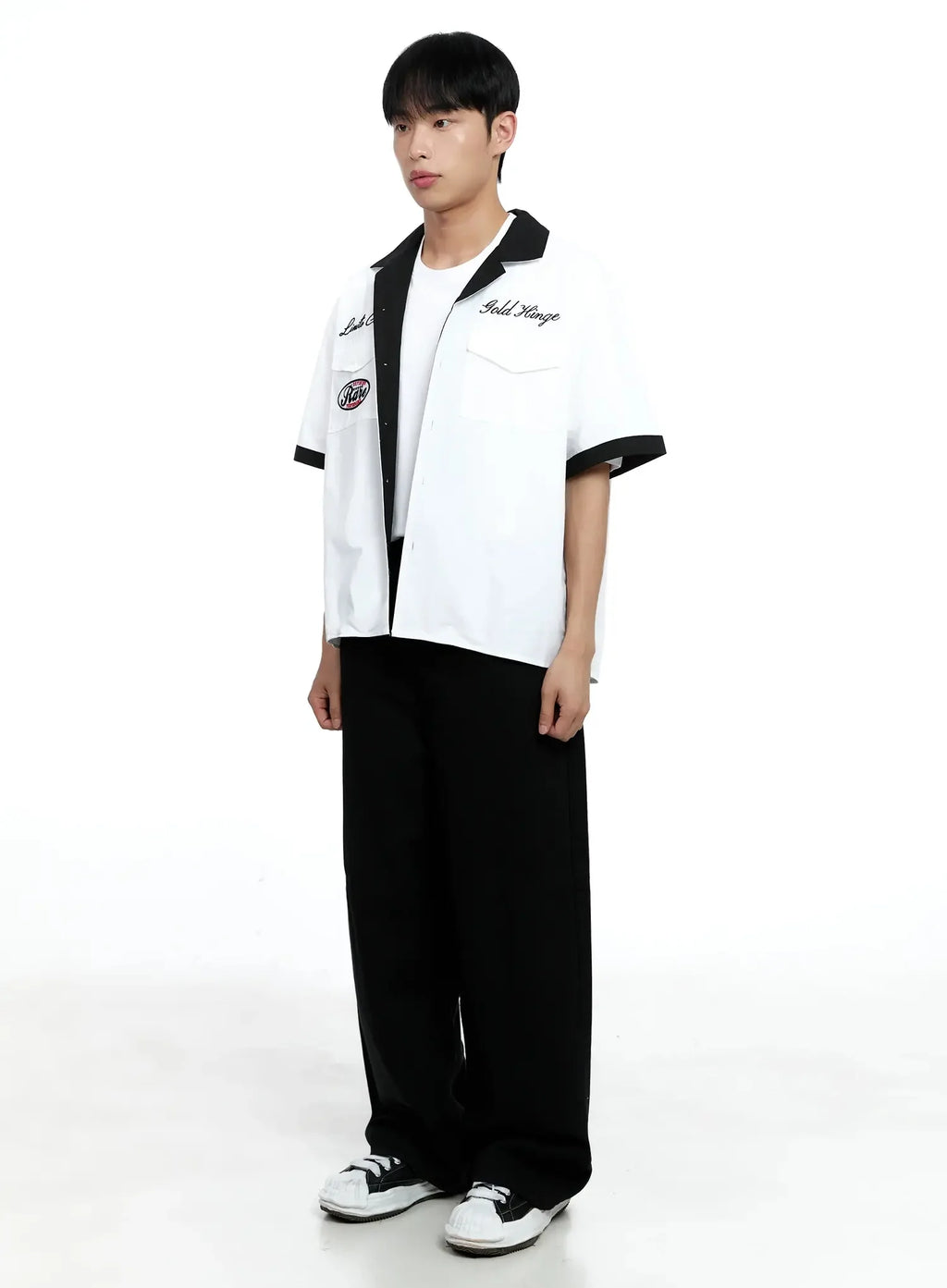 Men's Embroidered Graphic Shirt IG520