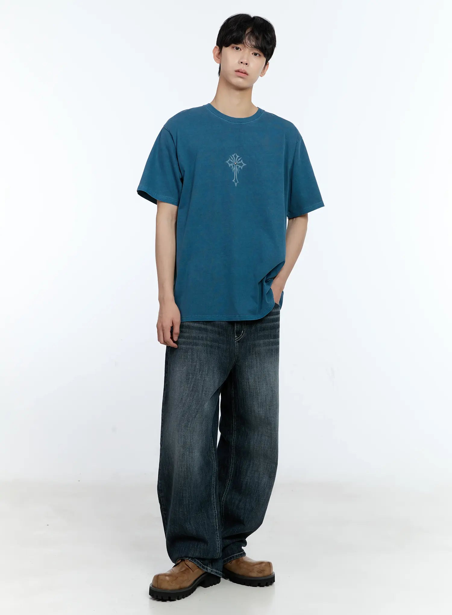 Men's Vintage-Wash Wide-Leg Jeans IL529