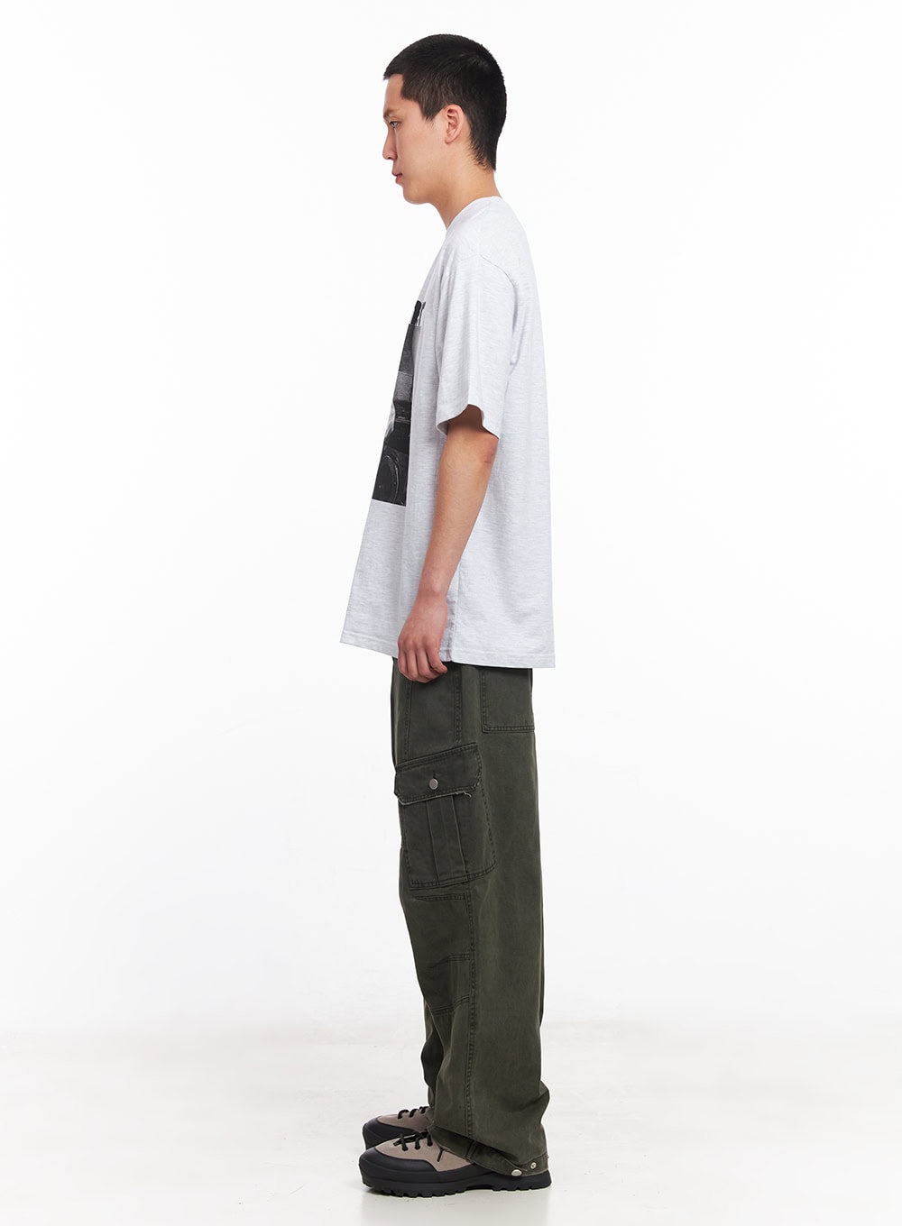 Men's Wide-Fit Cargo Pants IU512