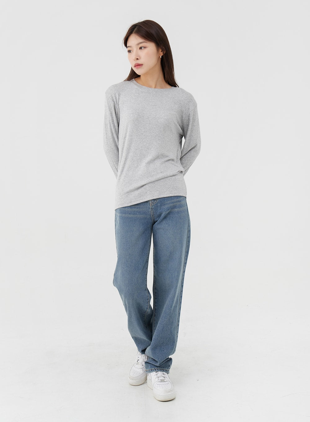 Daily Round Neck Long Sleeve T-Shirt IG24