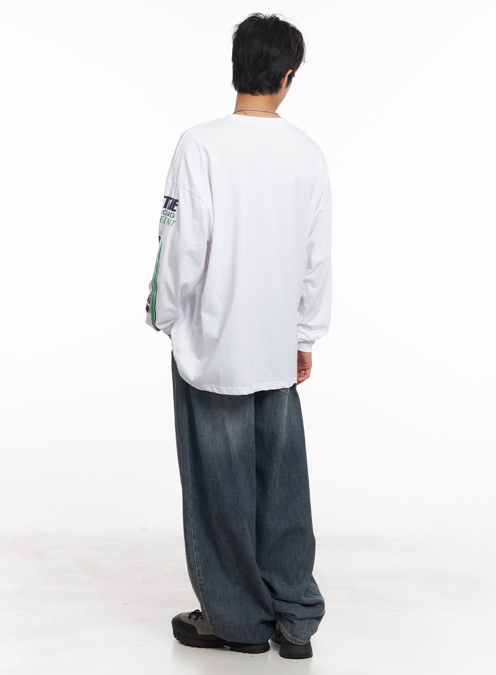 Men's Racer Graphic Long-Sleeve Top IY508