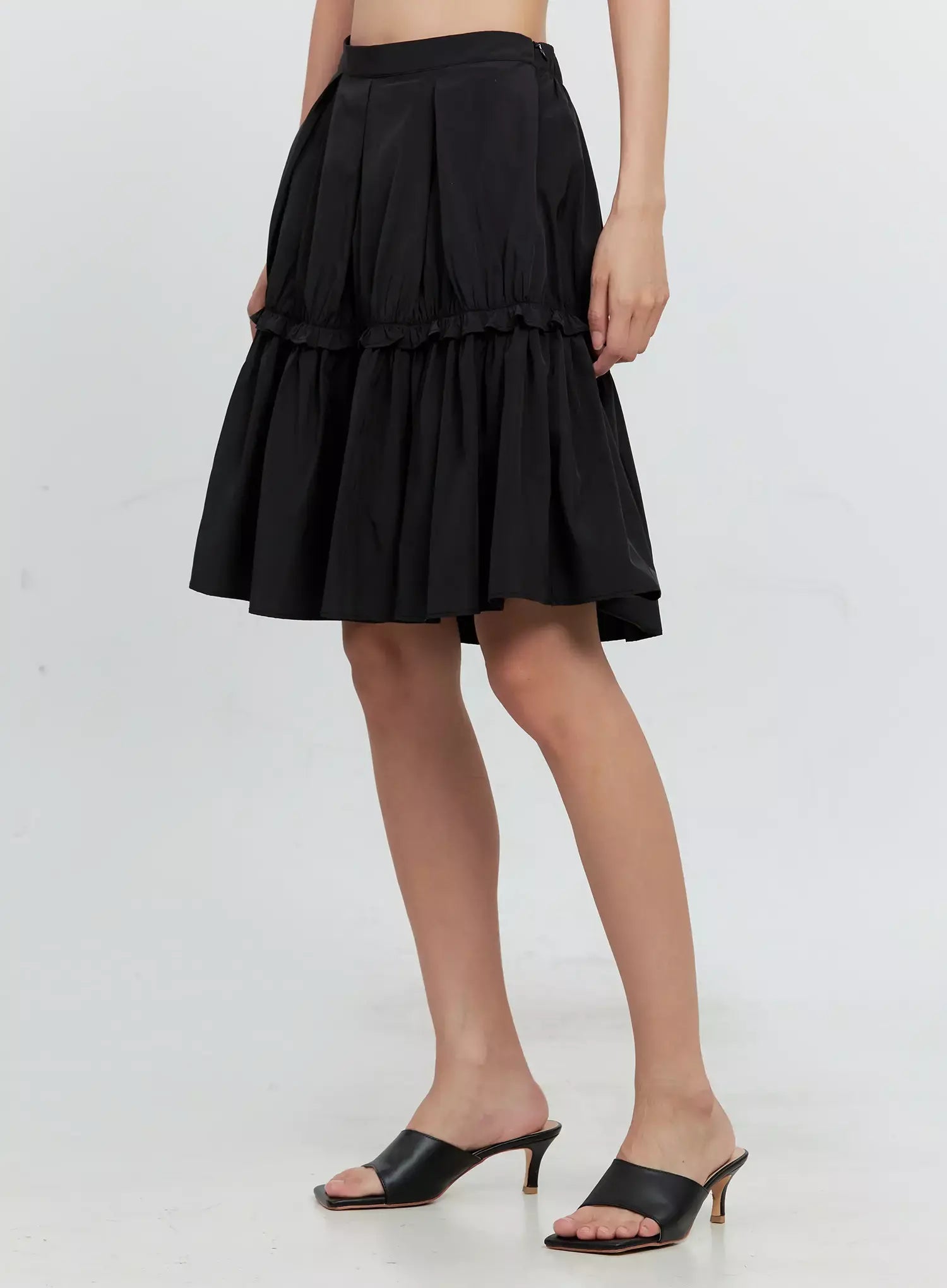 Pleated Nylon Midi Skirt IS516