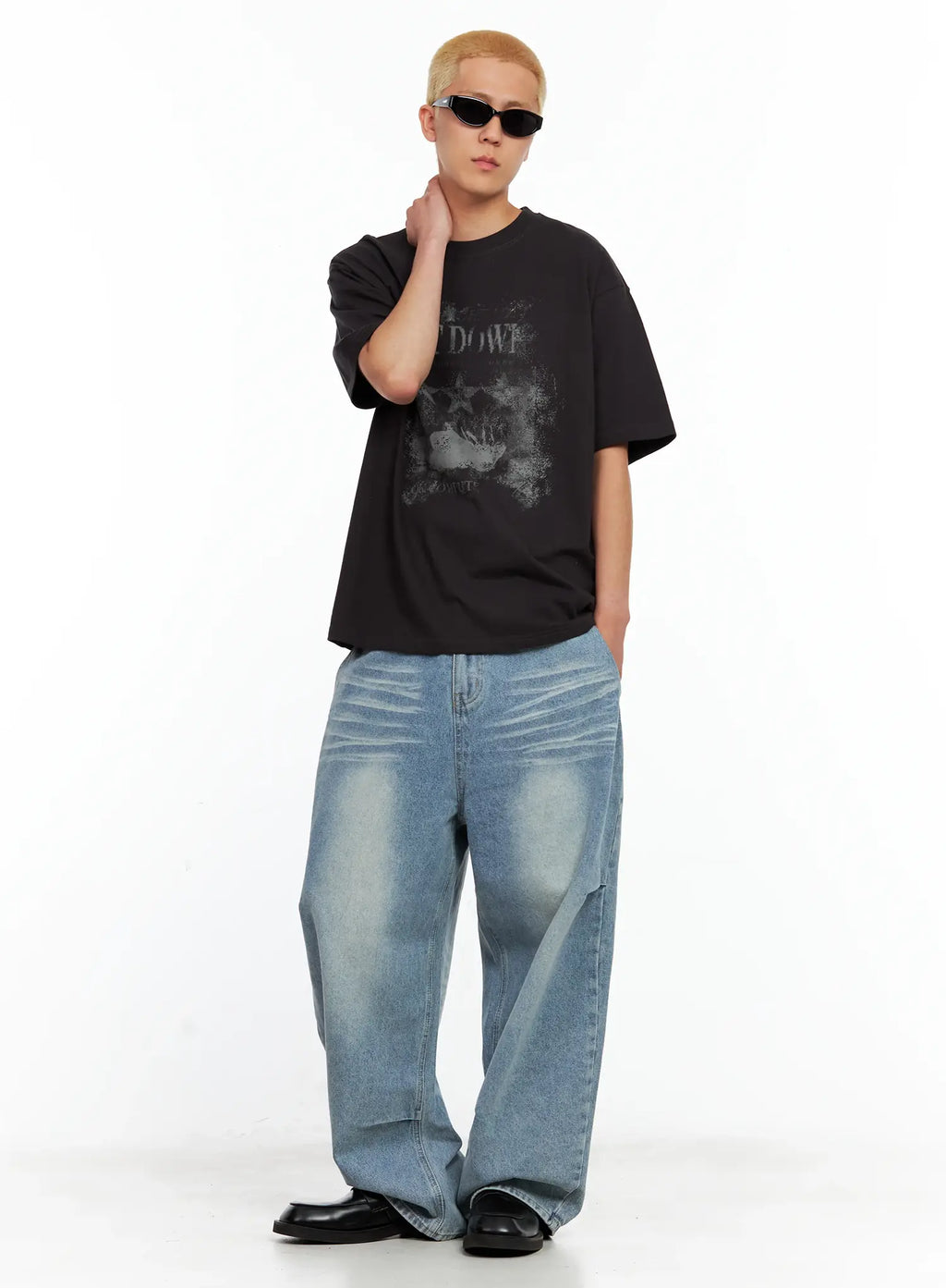 Men's Front-Pleated Washed Wide Denim Pants IL514