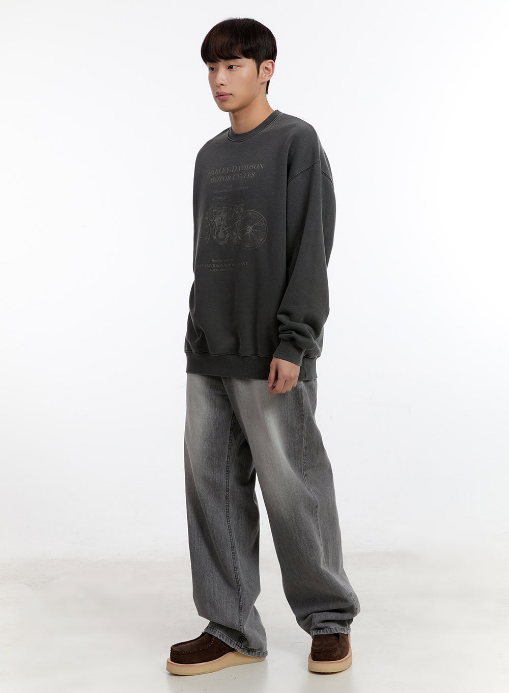 Men's Wide-Fit Washed Jeans IA507