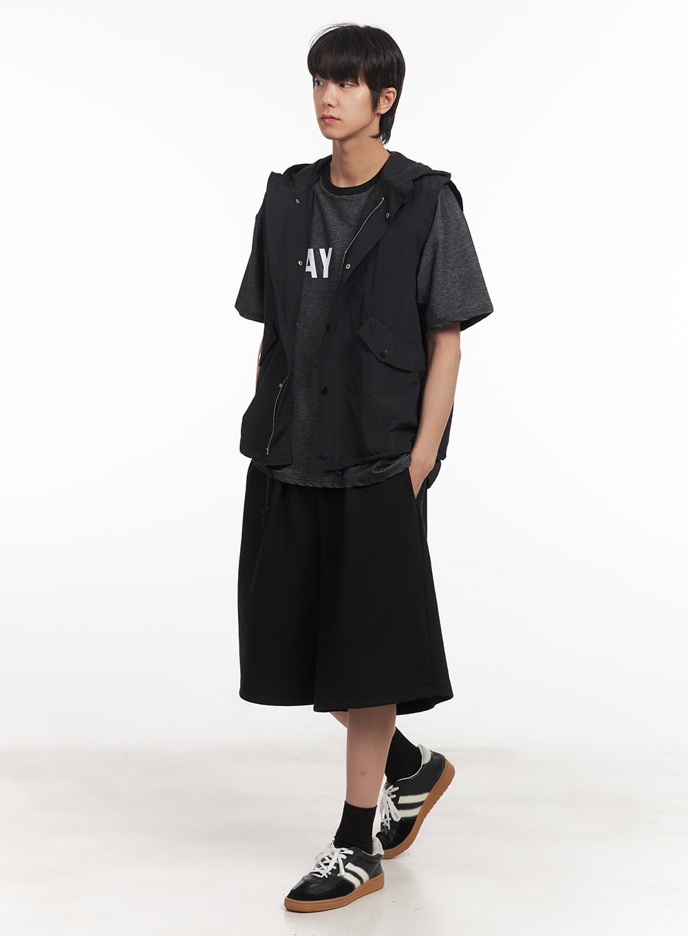 Men's Comfy Wide-Fit Sweatshorts IA511