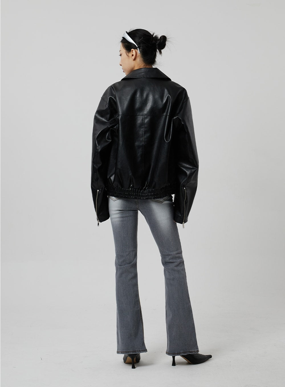 Slim Fit Bootcut Jeans CF307