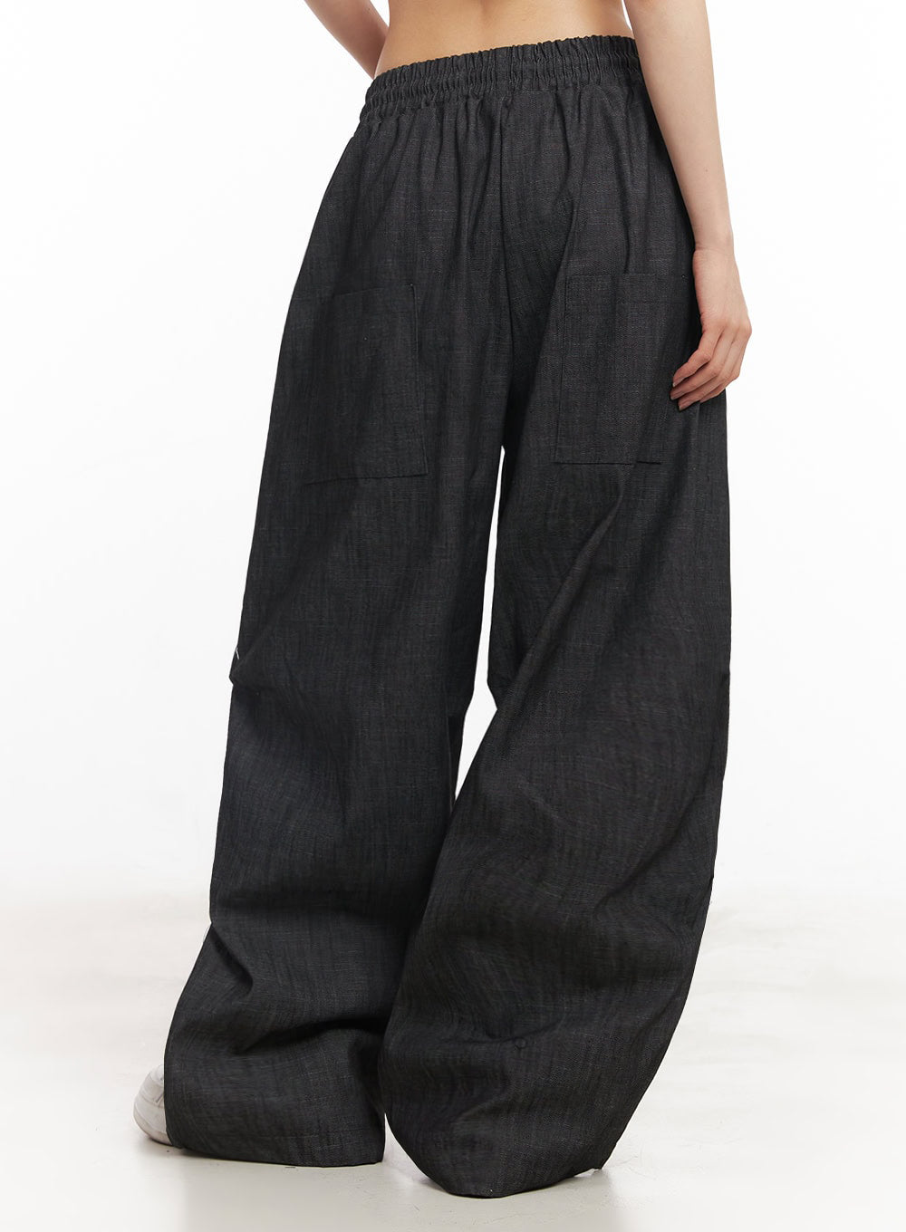 Pintuck Denim Sweatpants IY529