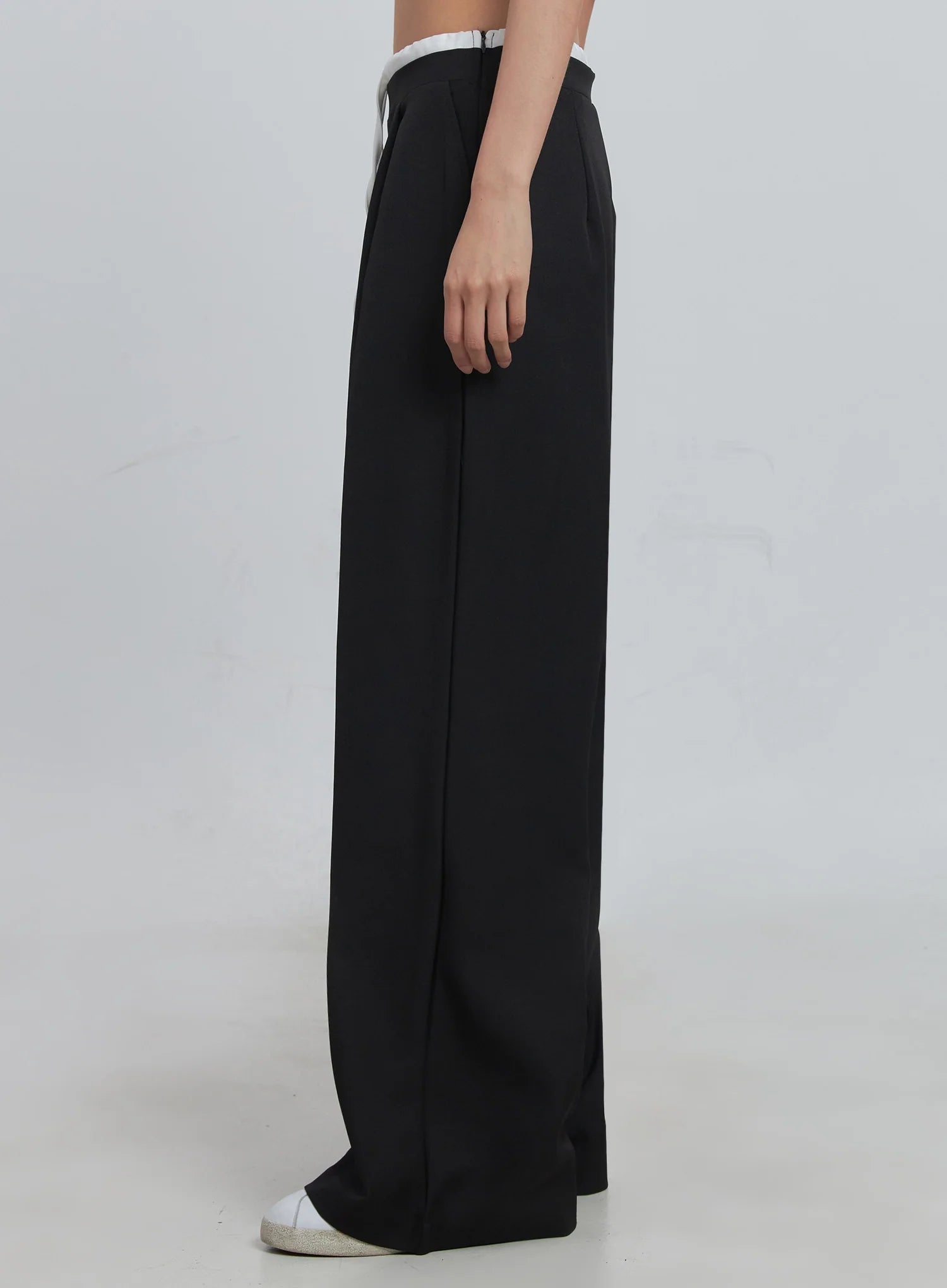Layered Pintuck Wide-Leg Pants IU512