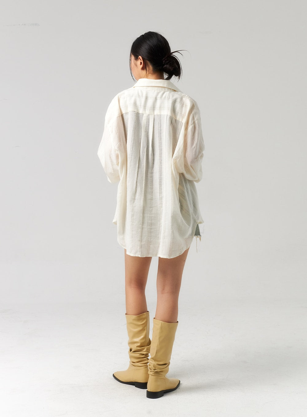 Light Ripped Denim Shorts CU327