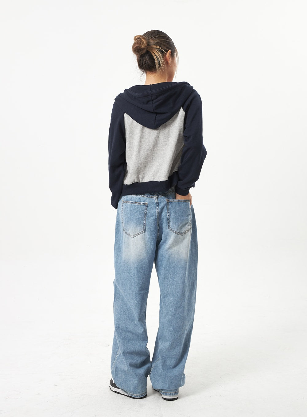 Graphic Zip-Up Hoodie CA318