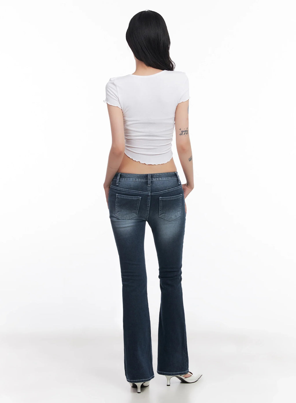 Xinyu Low-Rise Flared Denim Pants  IC503