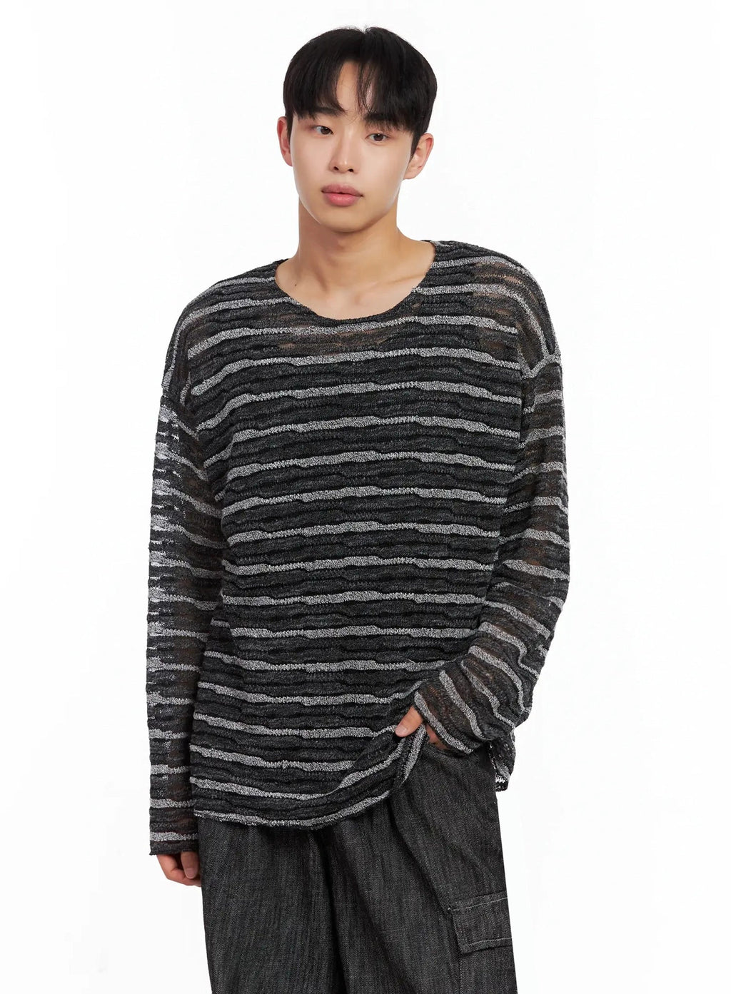 Men's Striped Knit Long-Sleeve Top IL516
