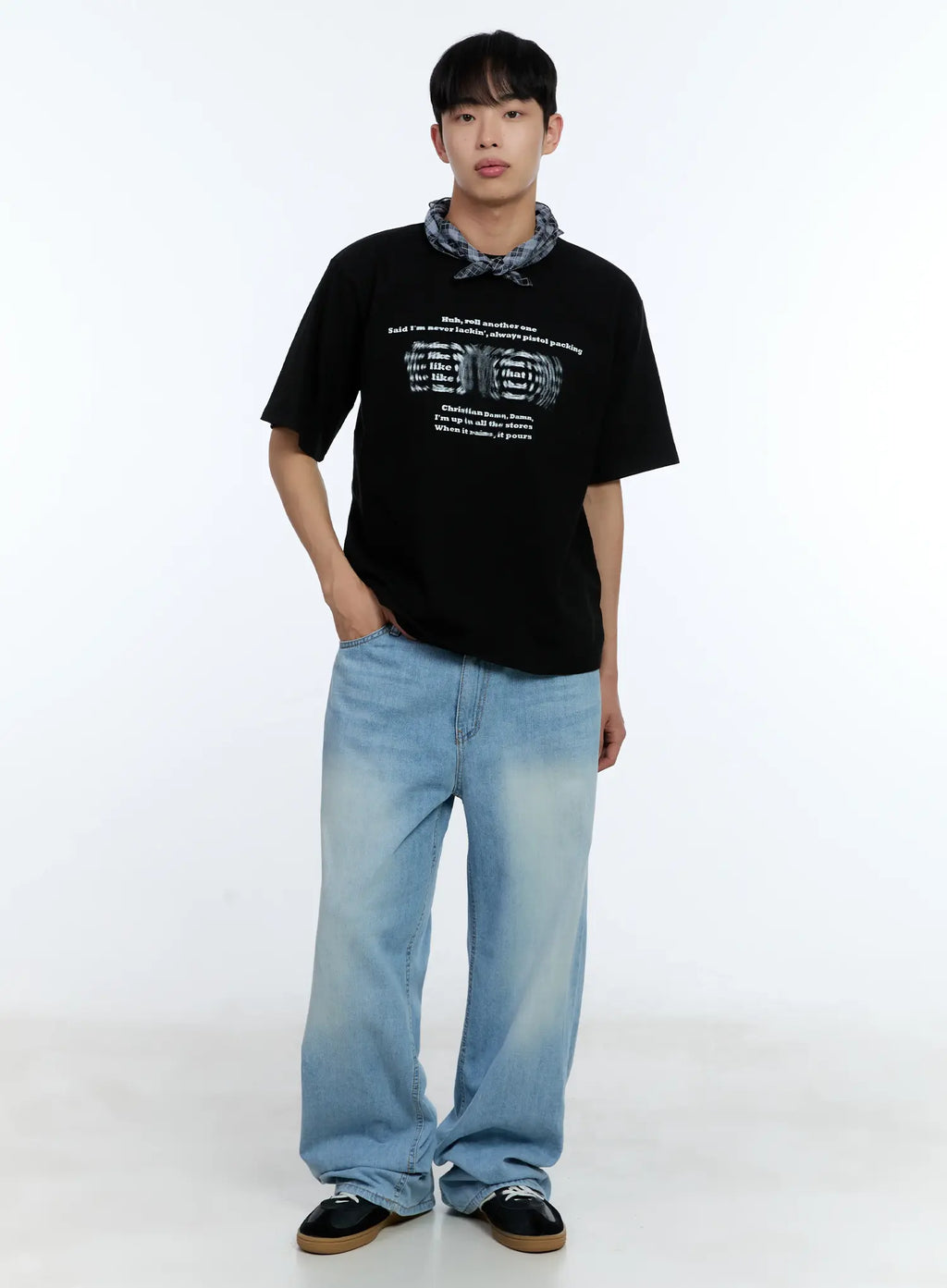 Men's Blurred Graphic Tee IL517