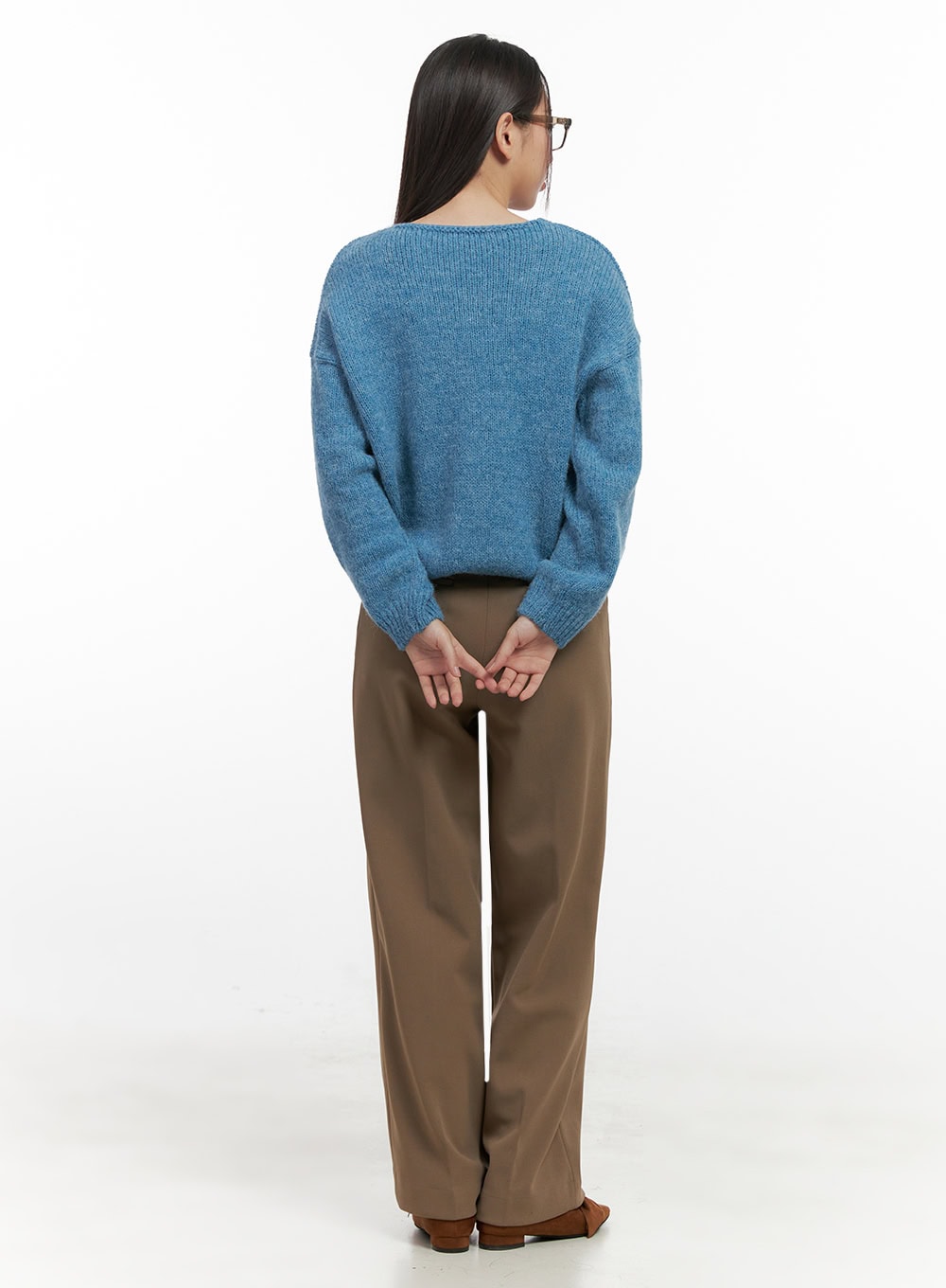 Long Sleeve V-Neck Sweater IN415