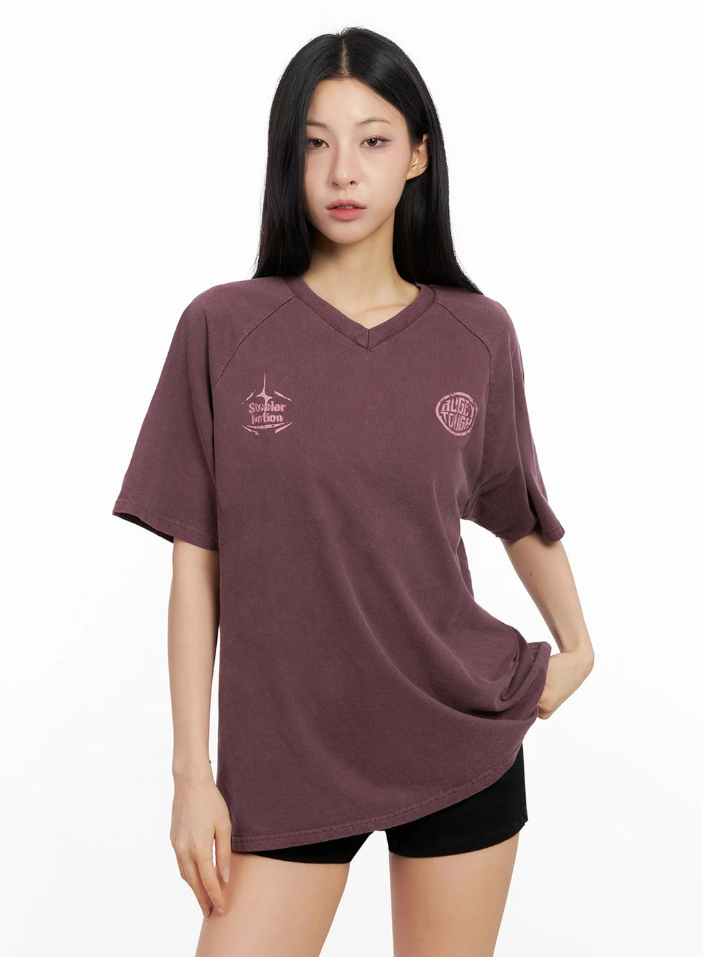 Relaxed-Fit V-Neck Graphic T-Shirt IG508