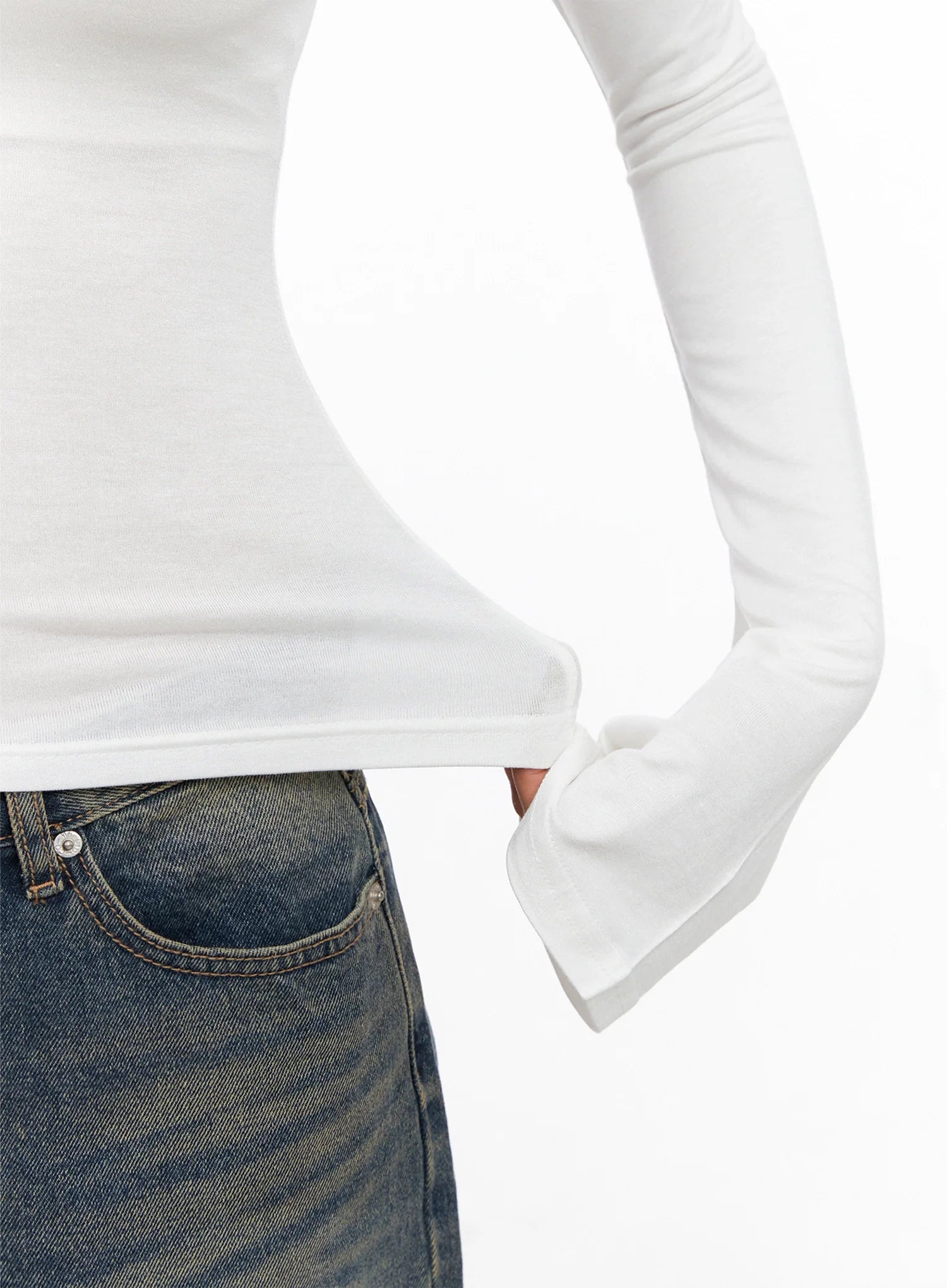 Chic Cross Strap Long Sleeve Tee IG528