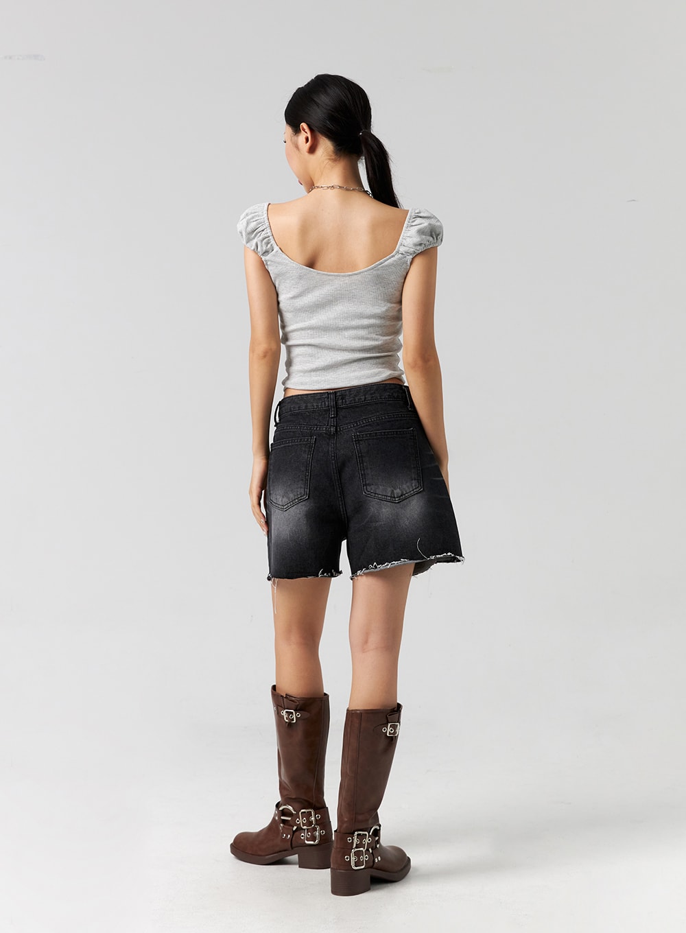Low Rise Wide Denim Shorts CG302
