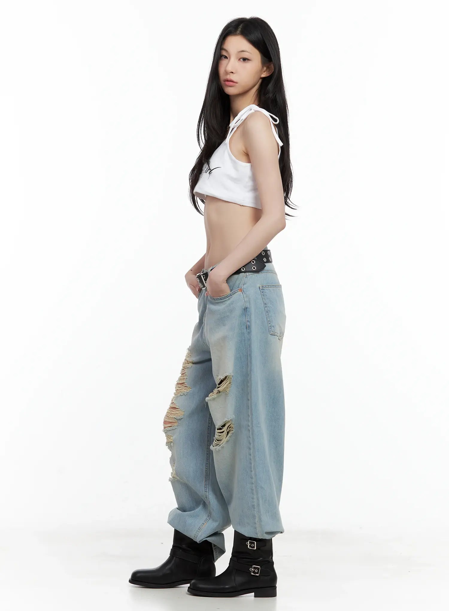 Gyuri Dirty-Wash Distressed Wide Jeans CU530