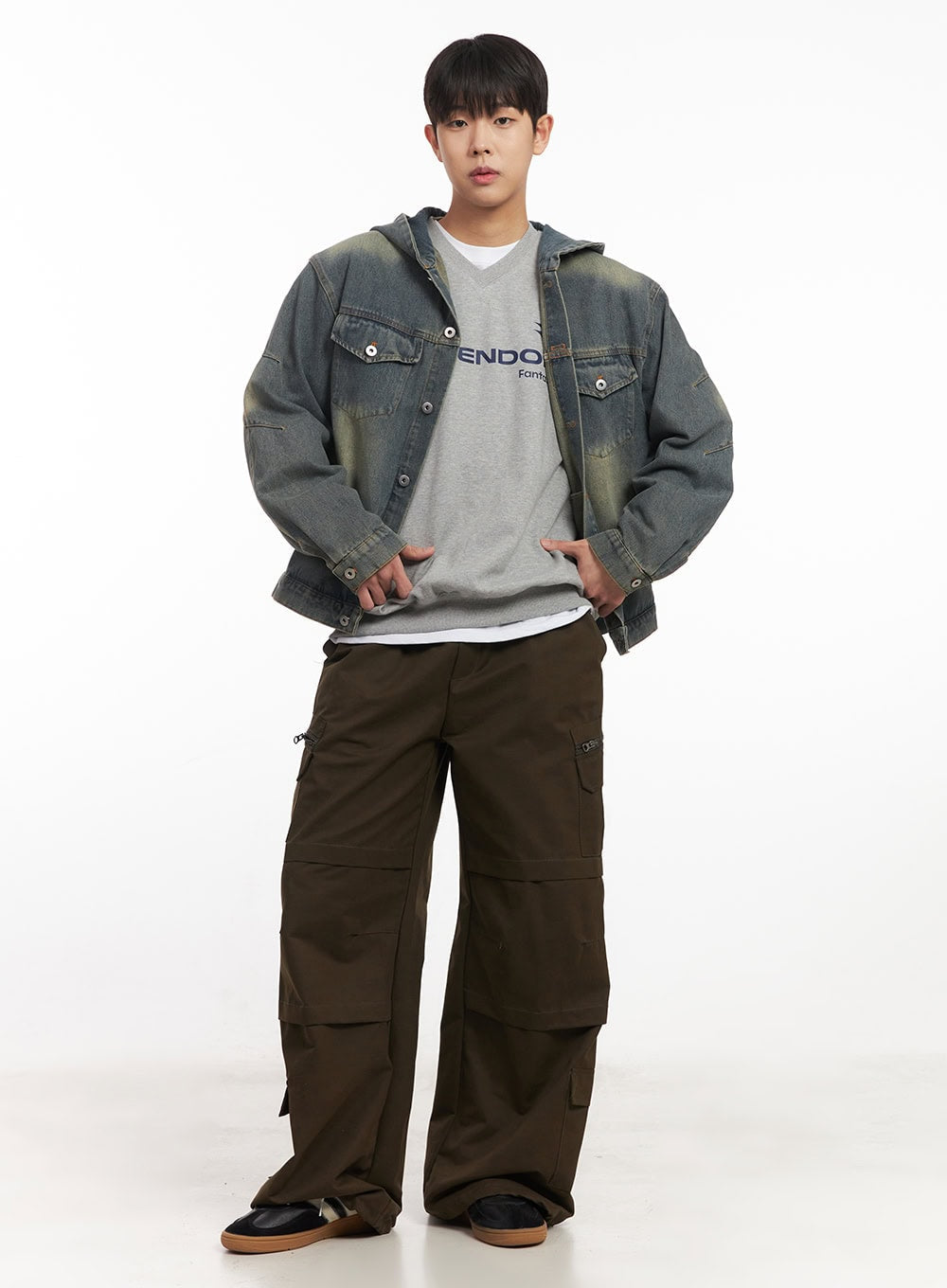 Men's V-Neck Graphic Sweatshirt IM528