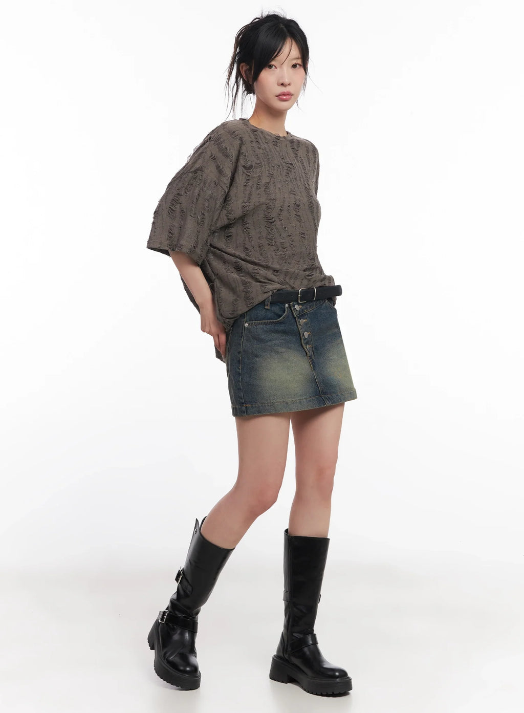 Slanted-Button Low-Rise Denim Skirt IC503