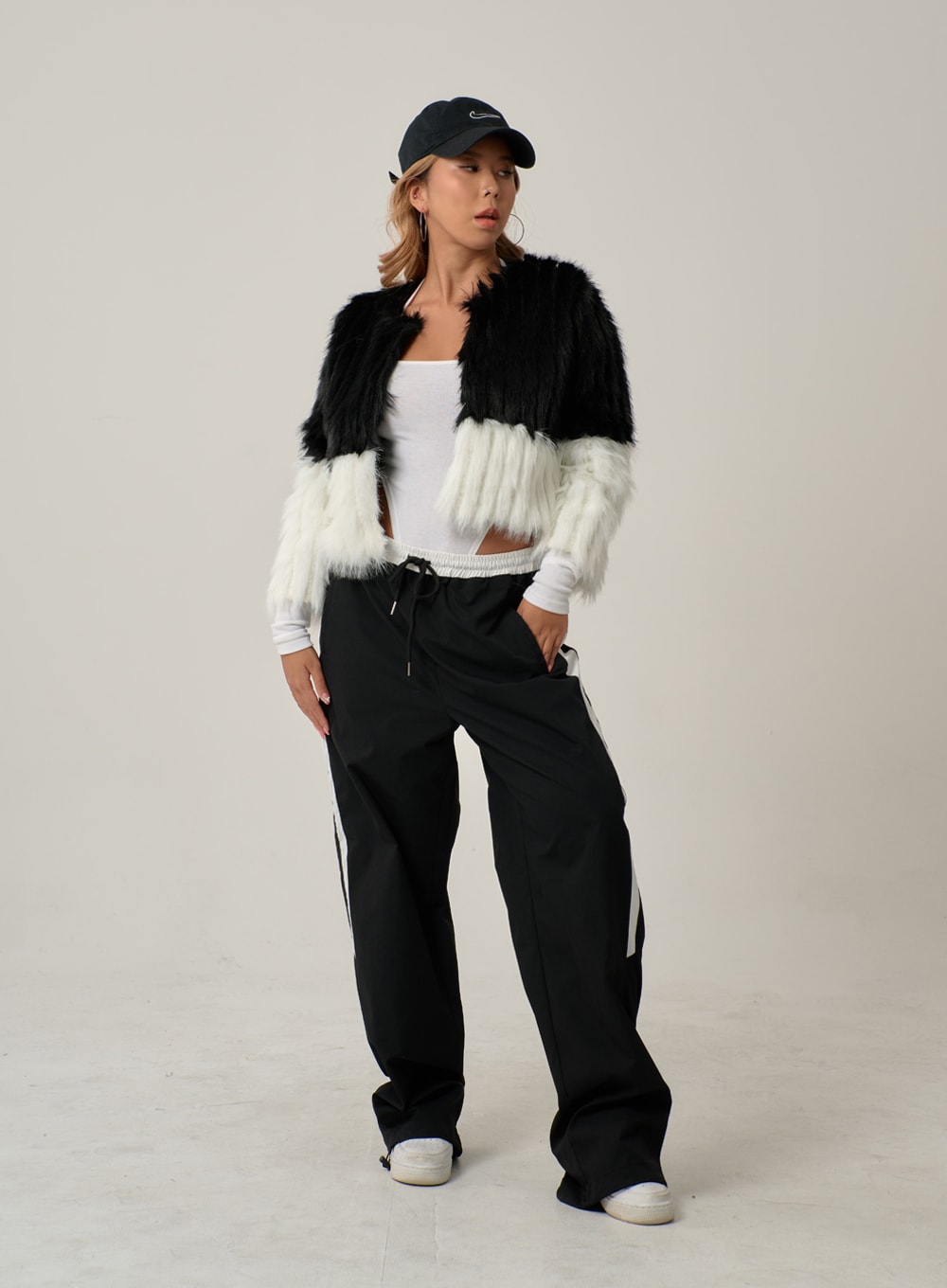 Off-Shoulder Thin Straps Bodysuit IN22