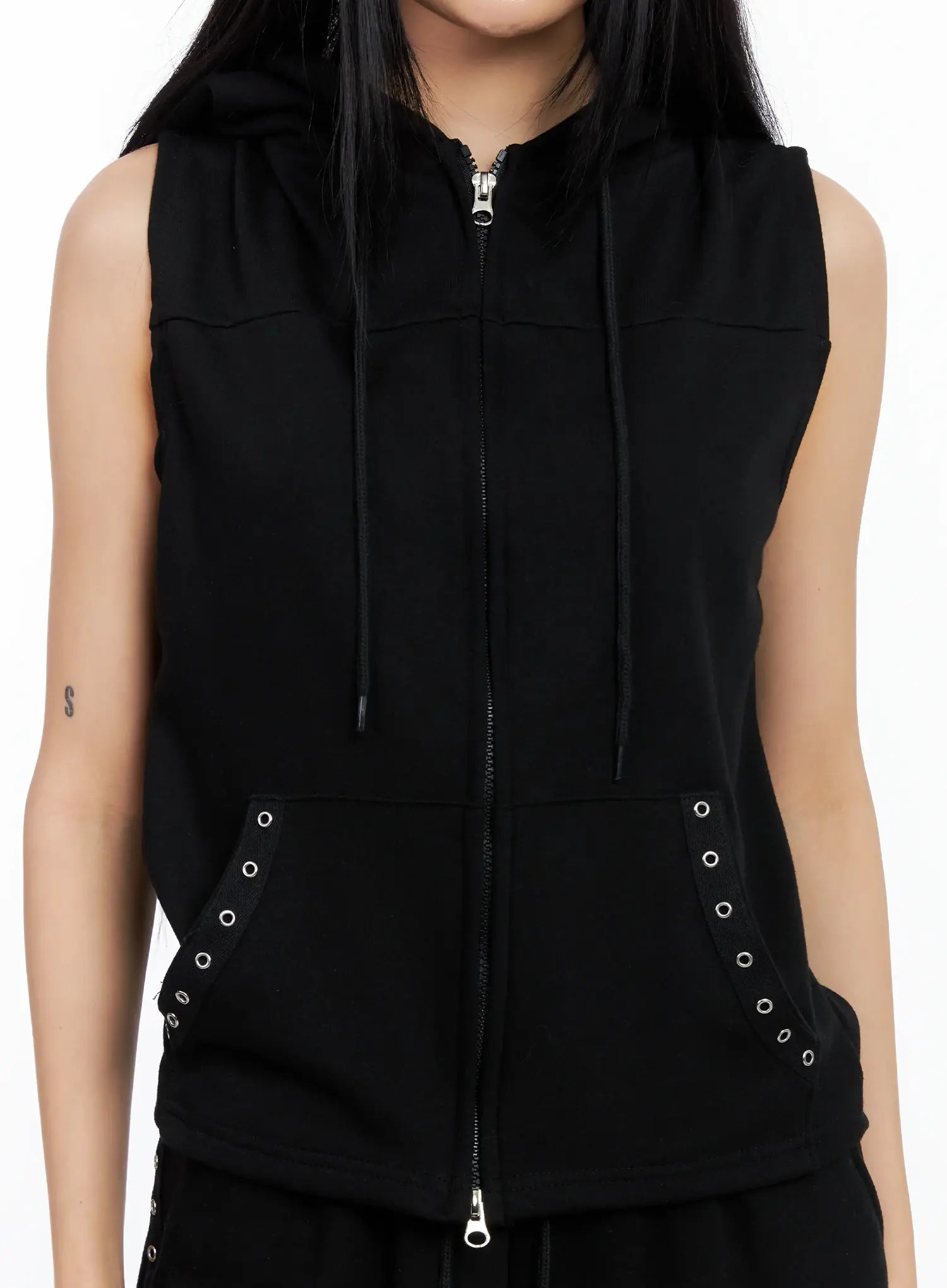 Eyelet Hooded Vest Zip-Up CL529