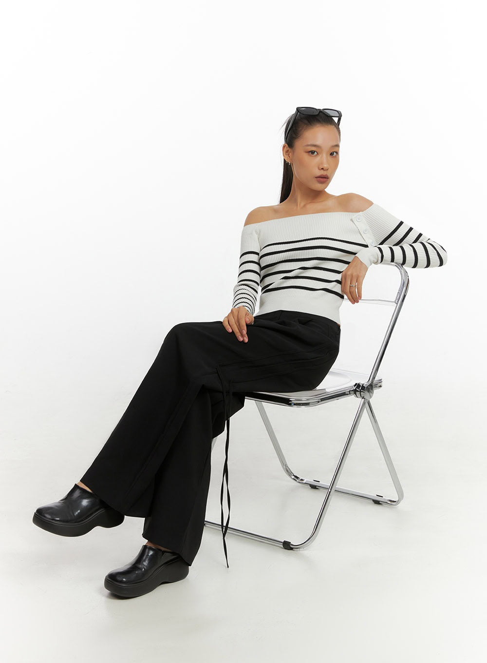 Stripe Buttoned Off-Shoulder Top IO409