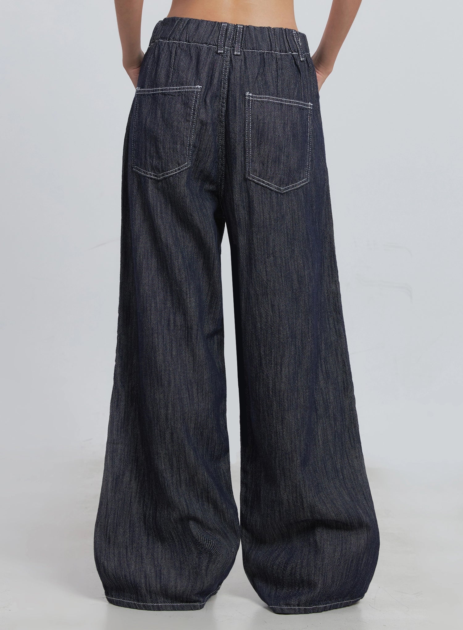 Kaylie Stitched Wide-Leg Jeans IU512