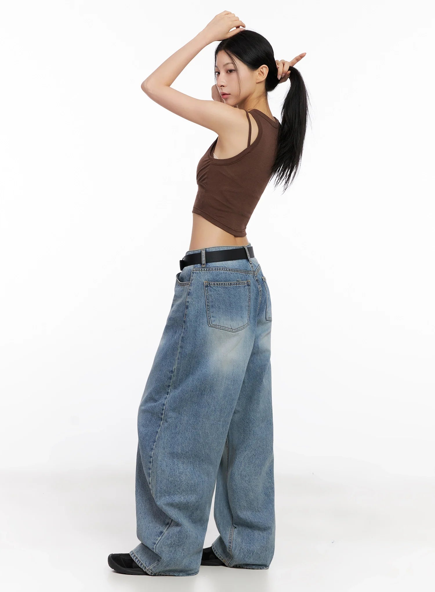 Double Strap Sleeveless Crop Top IG508