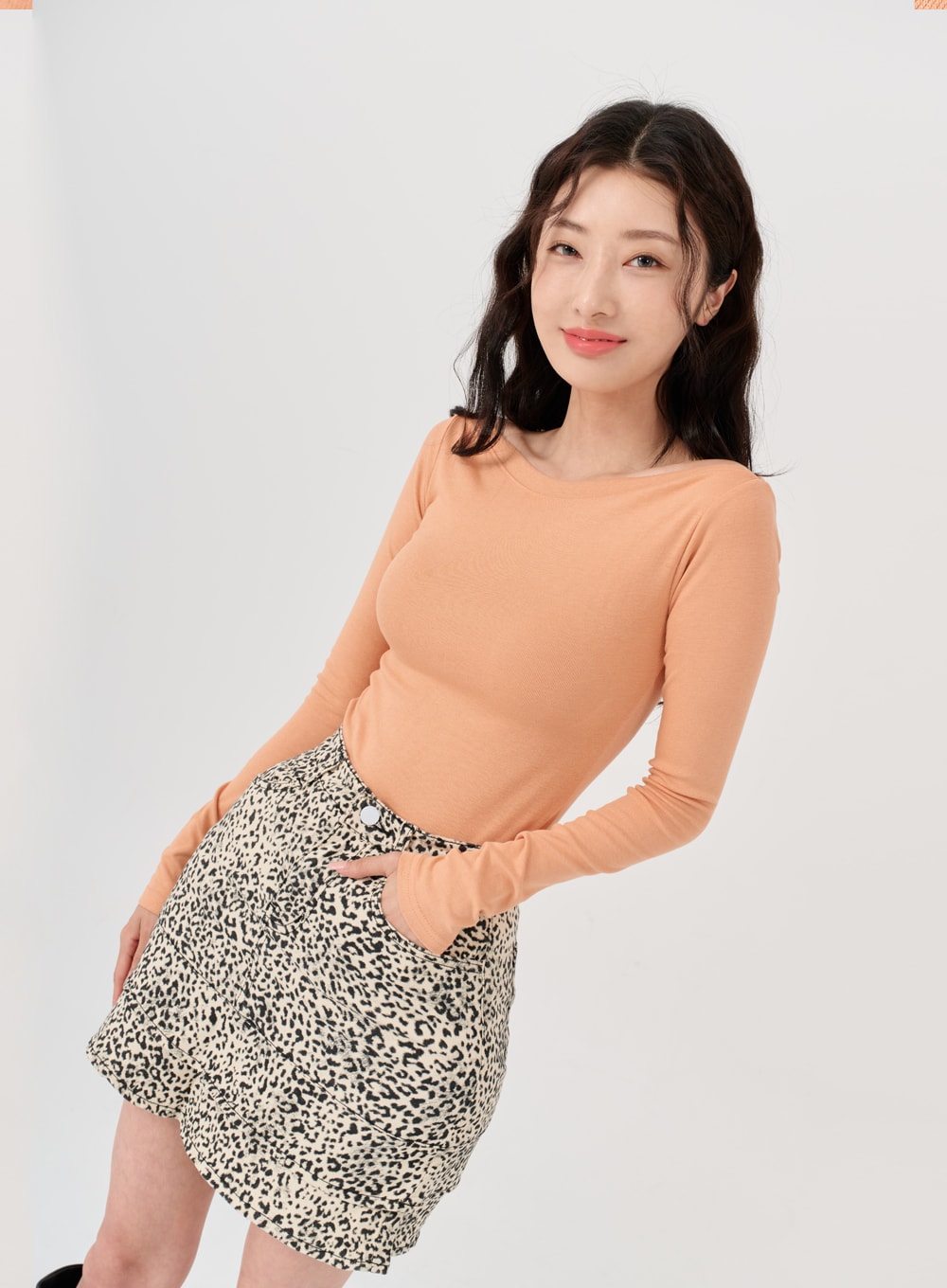 Open Shoulder Long Sleeve T-Shirt IG11