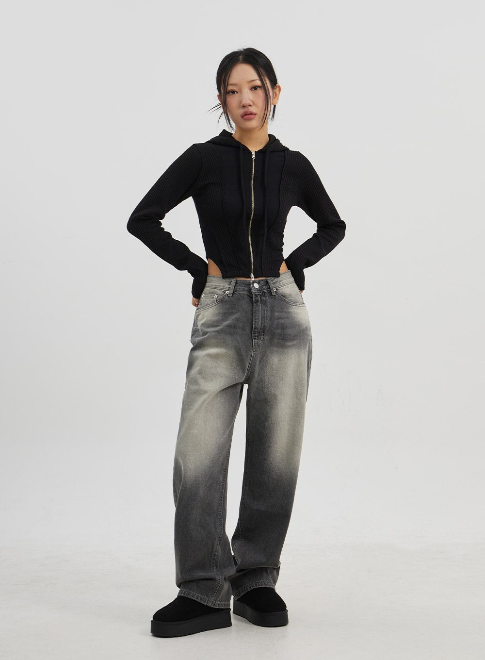 Ribbed Cropped Zip-Up Hoodie CJ330