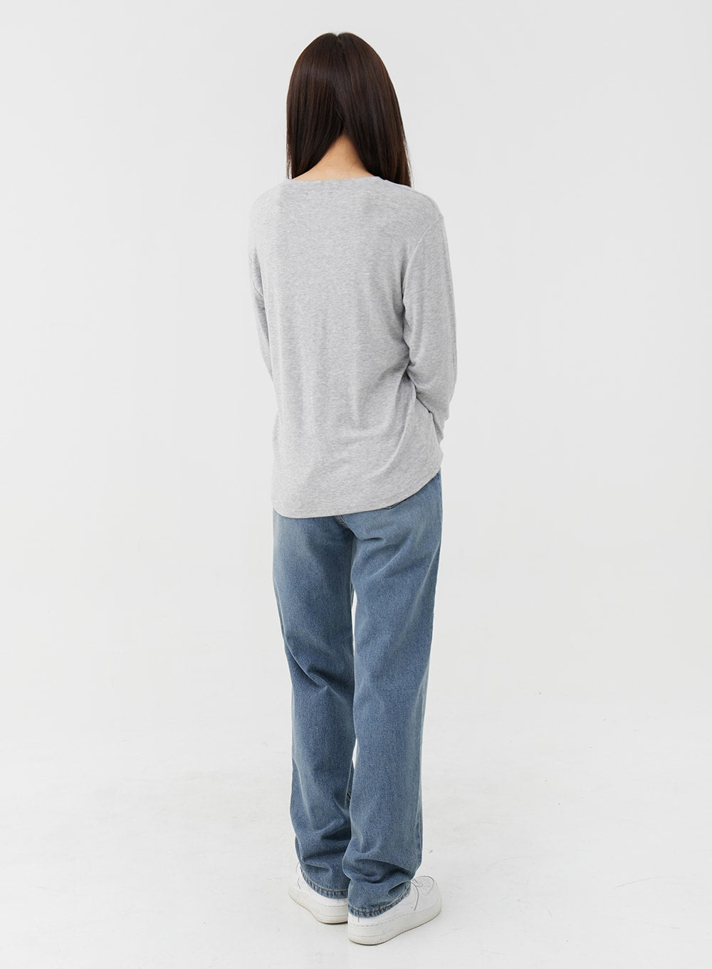 Daily Round Neck Long Sleeve T-Shirt IG24