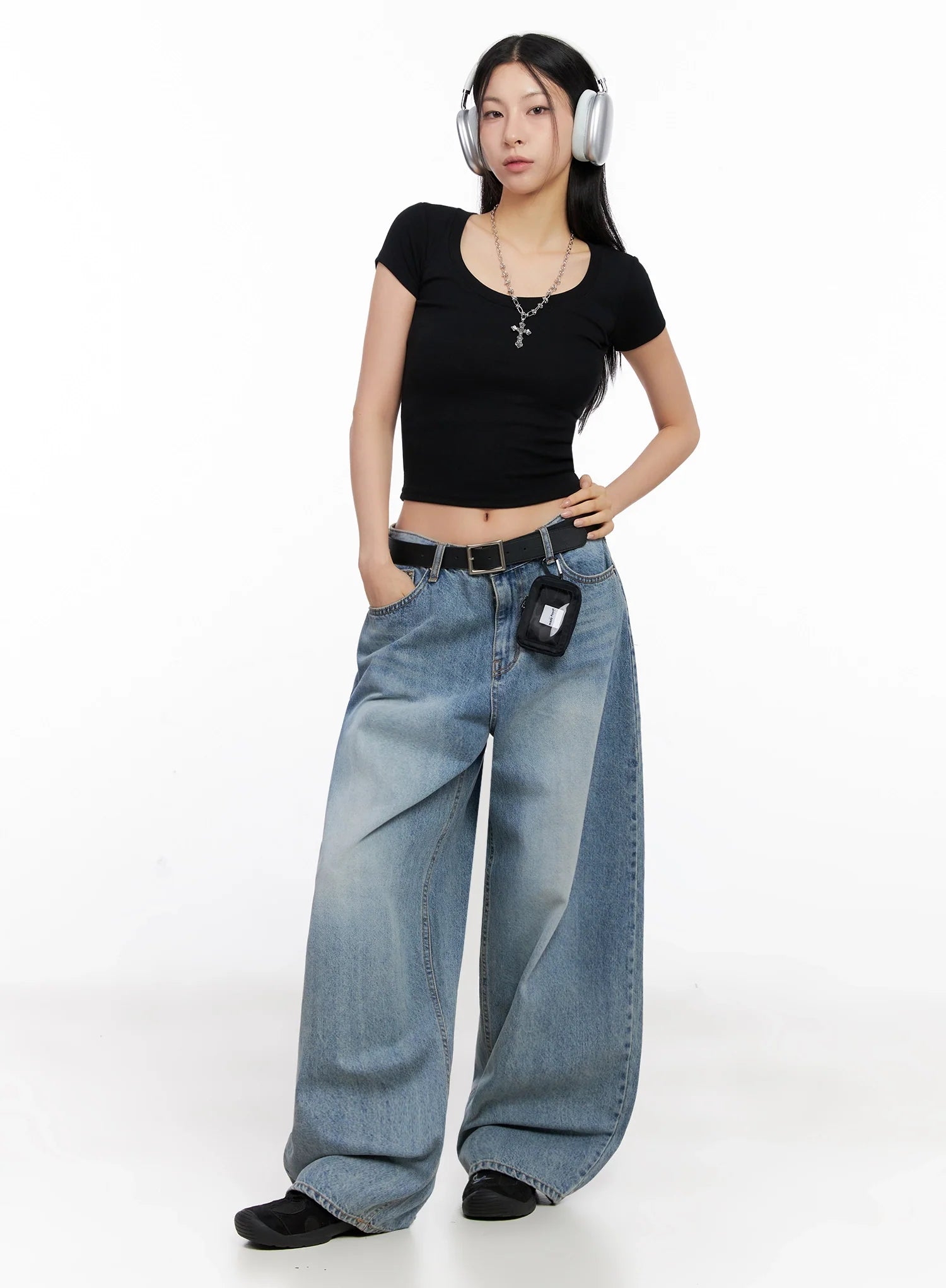 Seojin Washed Wide-Leg Jeans IG508