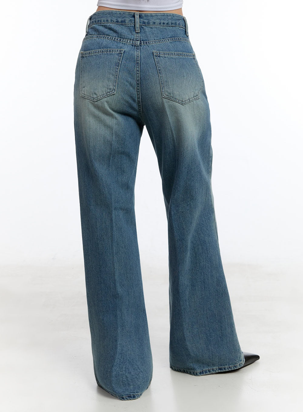 Aliya Washed Bootcut Jeans IU503
