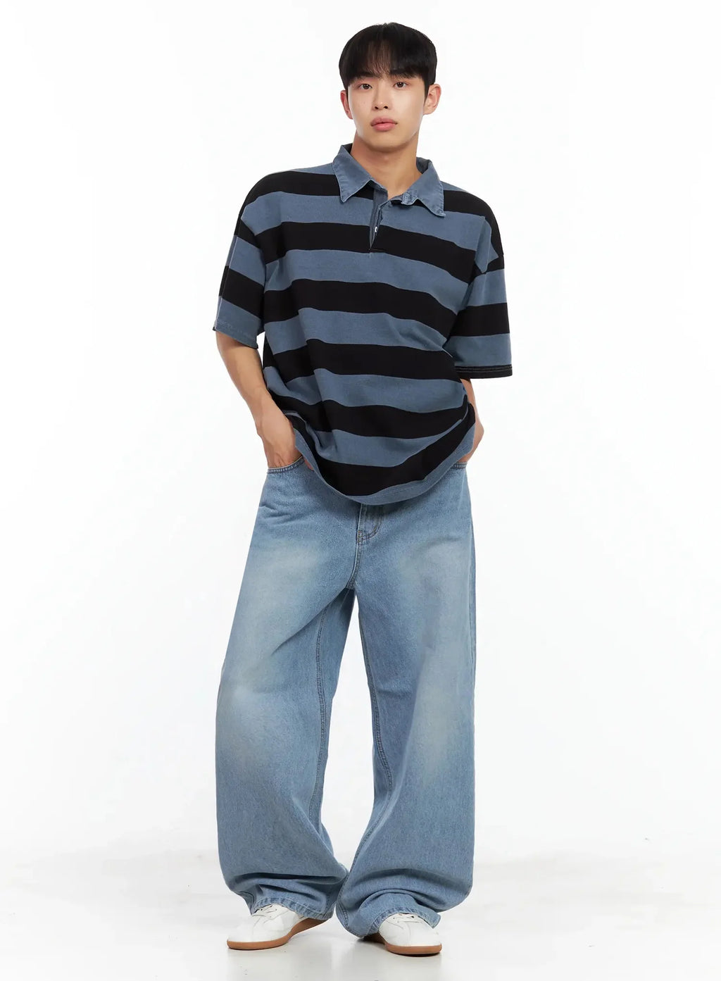 Men's Light-Wash Relaxed Jeans IL516