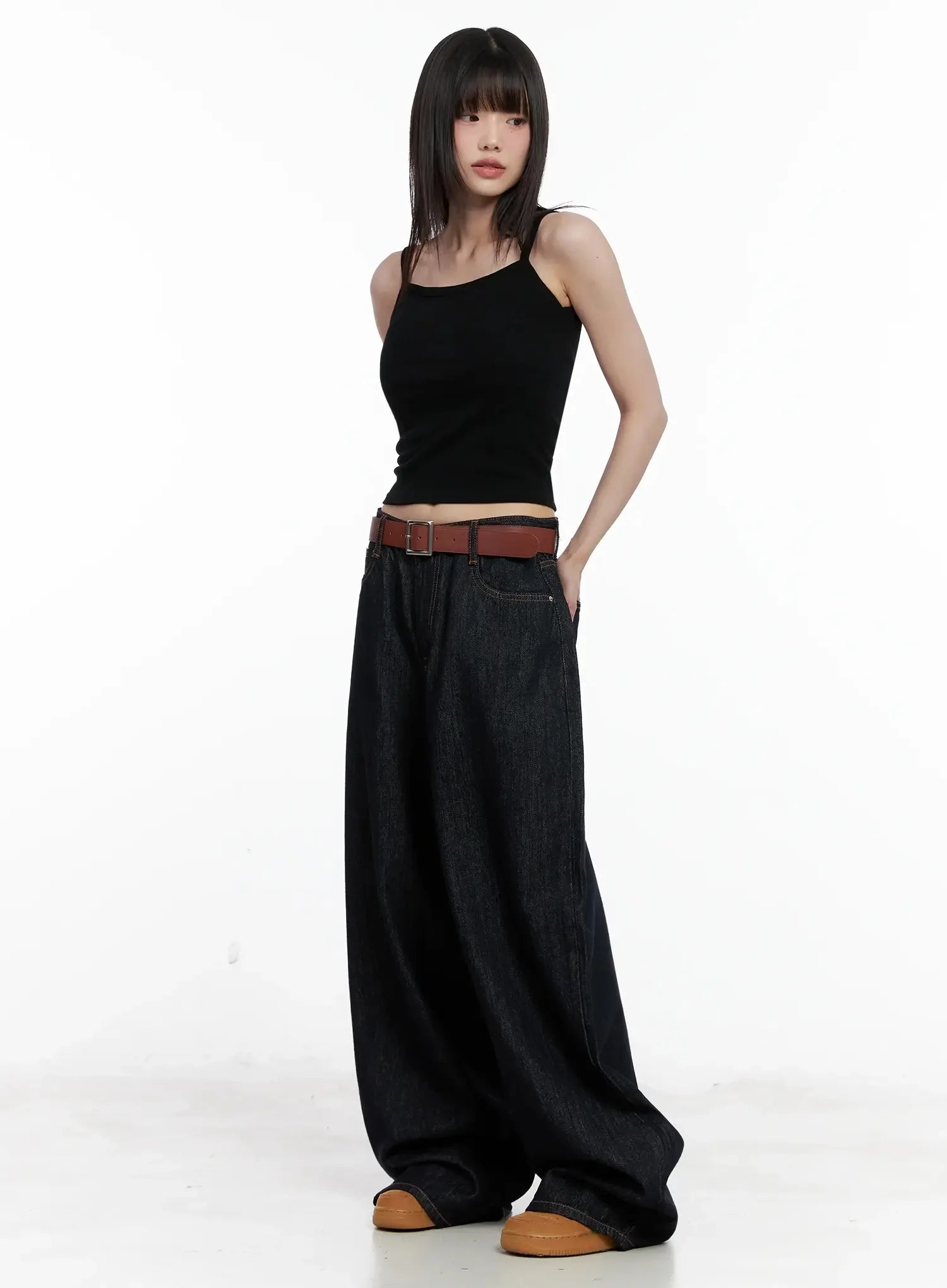 Ribbed Sleeveless Crop Top IL531