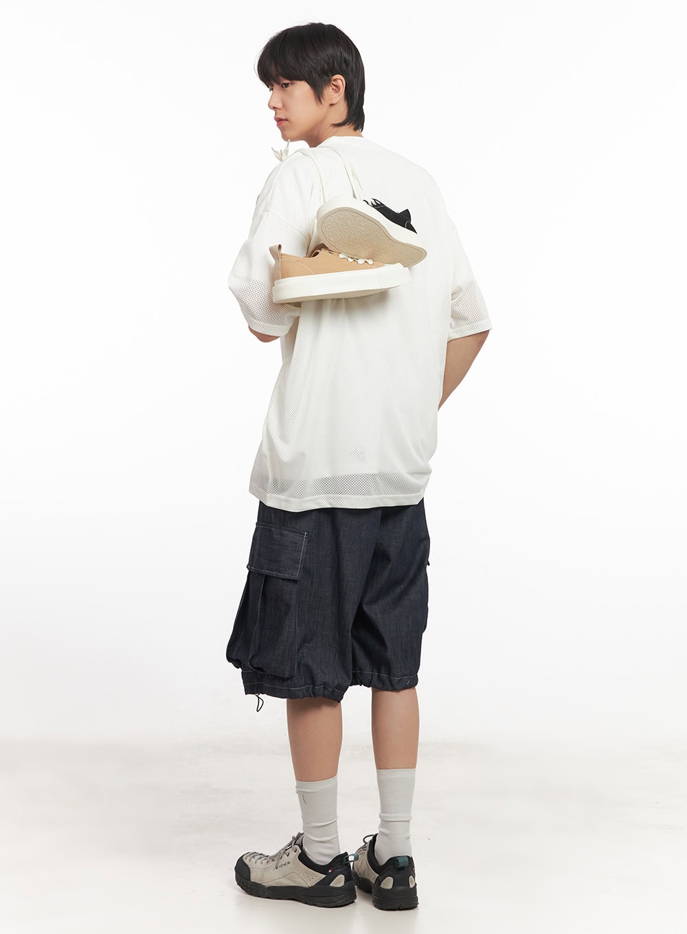 Men's Oversized Graphic Mesh T-Shirt IA510