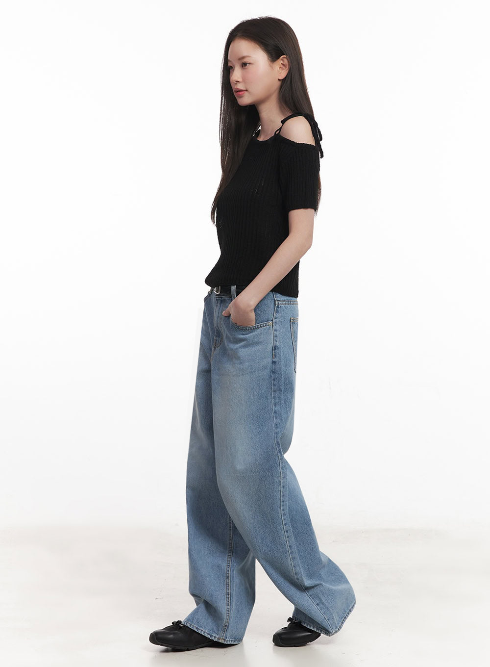 Ribbon One-Shoulder Knit Crop Top IY509