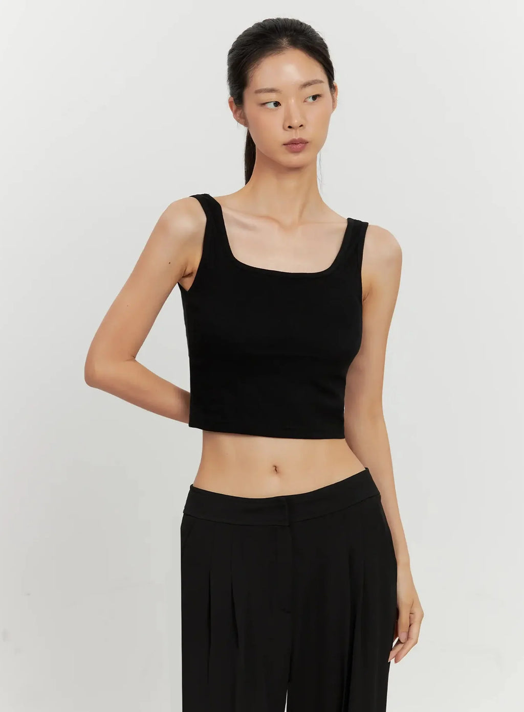 Essential Crop Tank Top IL528