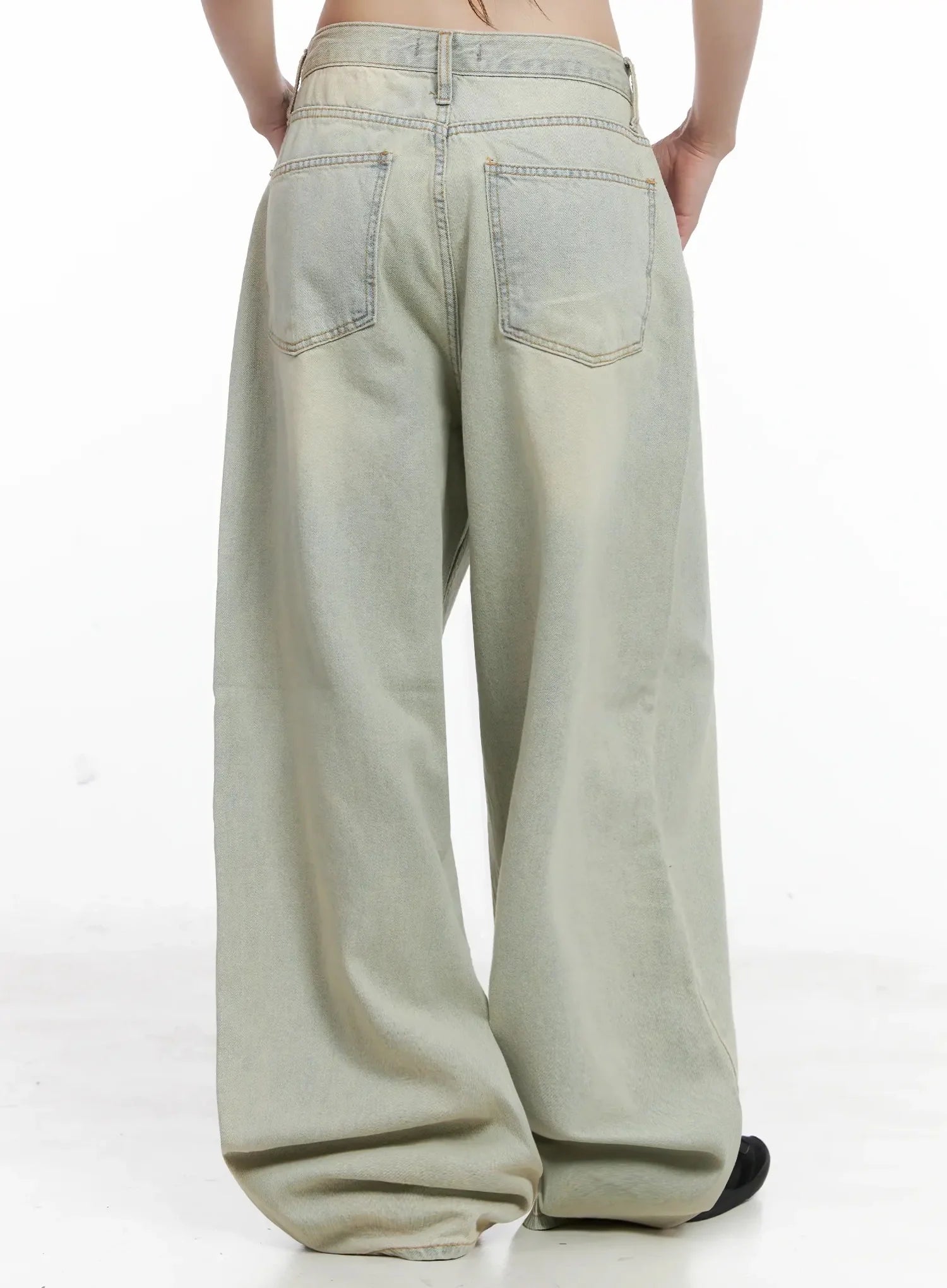 Xiaoting Vintage Style Wide-Leg Denim IL531